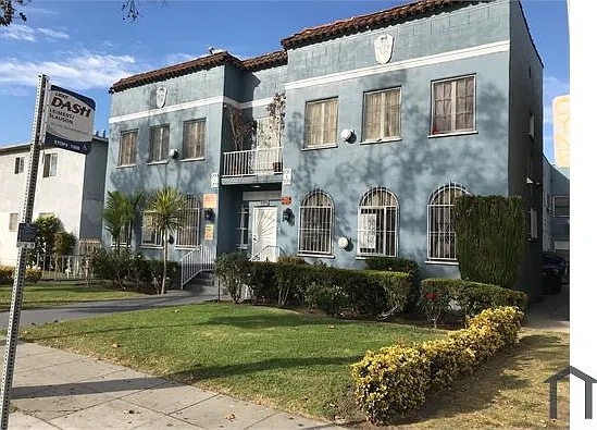 1915 W Martin Luther King Jr Blvd #105 — Photo 1