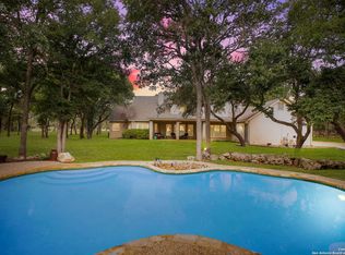 209 Sandy Oaks Dr, Boerne, TX 78015