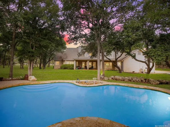 209 Sandy Oaks, Boerne, TX 78015