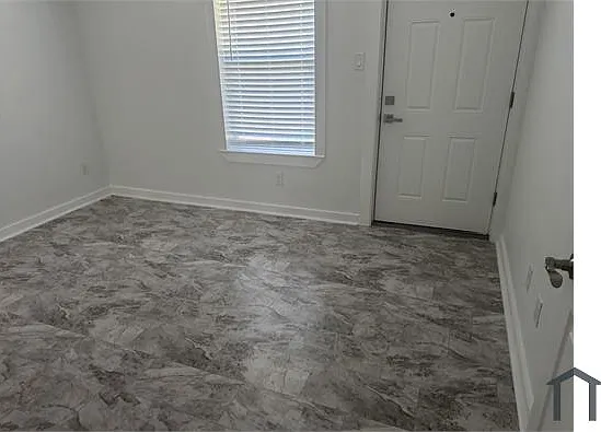 1301 E Avenue G #A — Photo 6