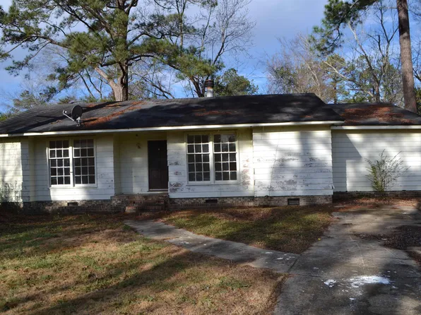 2304 S Partridge Cir, Hopkins, SC 29061