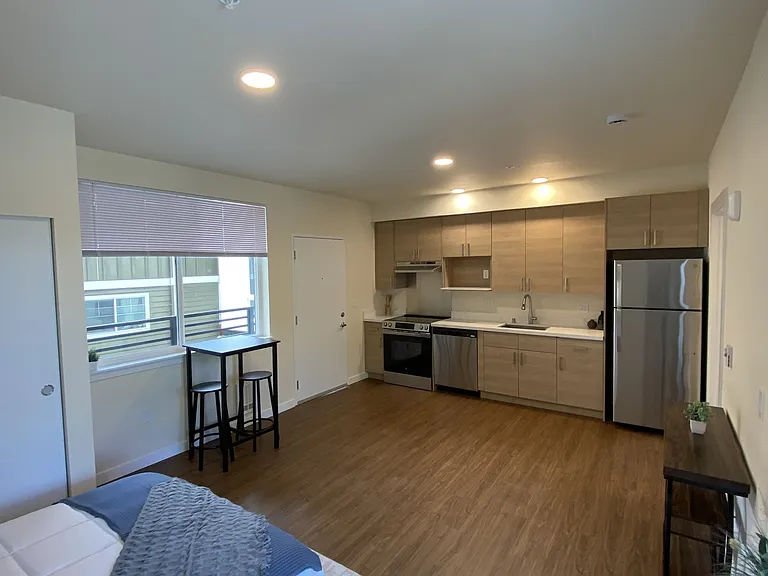 1439 NW 60th St #205BALLARD — Photo 1