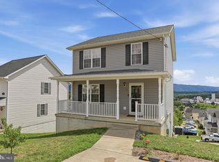 508 Thompson St, Strasburg, VA 22657