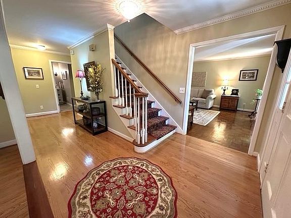 5th image of 7635 Nesbit Ferry Rd