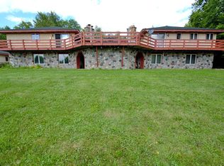 W252N4344 Sussex St, Pewaukee, WI 53072