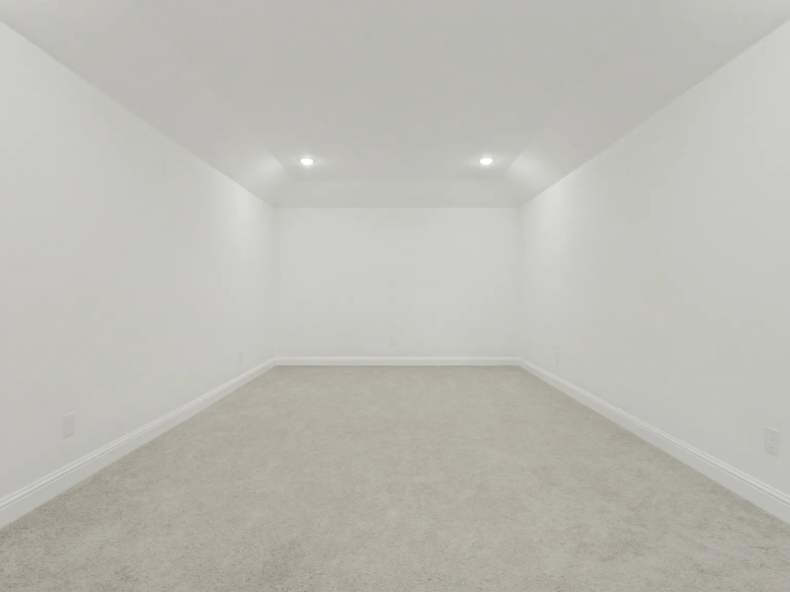 4 bed, 2783 sqft, $2,950 — Photo 2