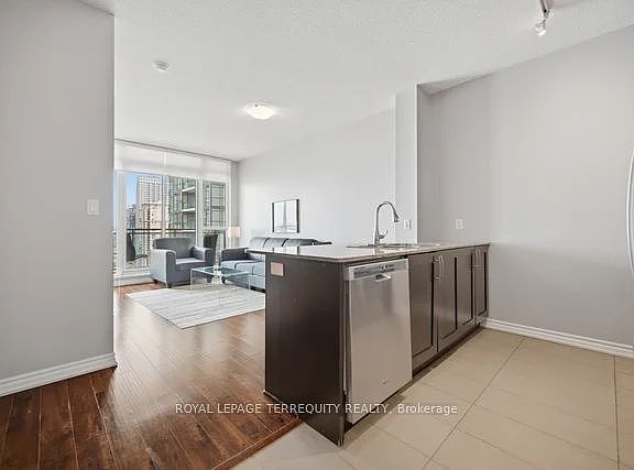 5th image of 4065 Brickstone Mews #3007