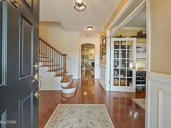 4th image of 1809 Highlands Cove Ln