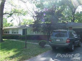 749 Elkington Ln, Saint Louis, MO 63132