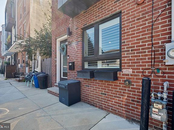 4th image of 1328 N Palethorp St