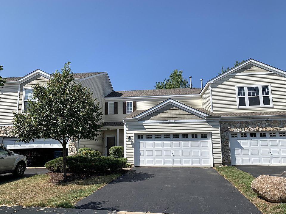 1st image of 621 Blackstone Ct #621