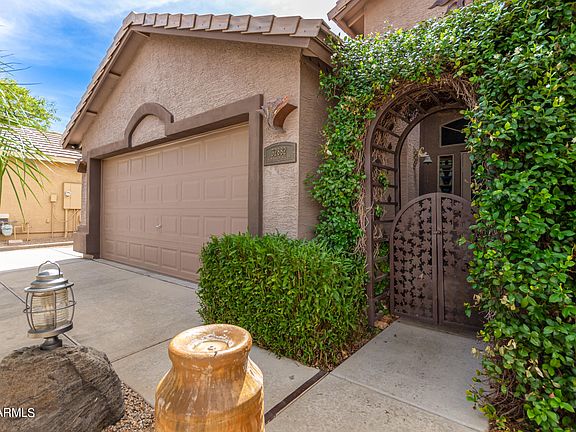 5th image of 32882 N MADISON WAY Drive