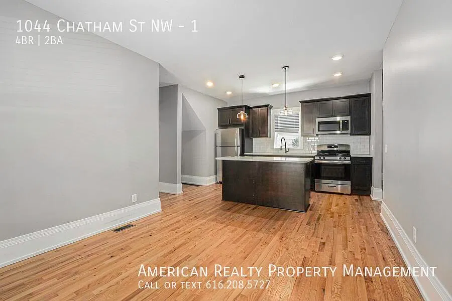 1044 Chatham St NW — Photo 4