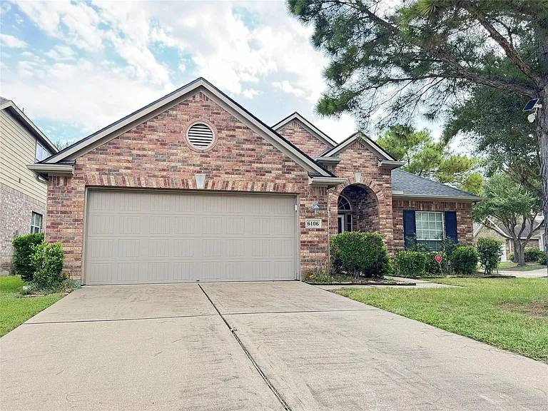 6106 Brookmall Dr — Photo 2