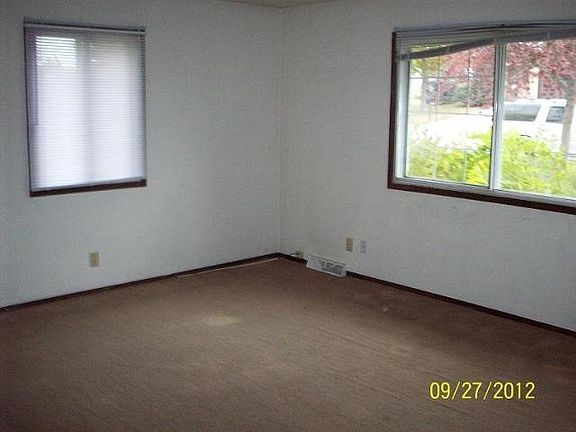 4th image of 1086 Bayberry Dr #1088