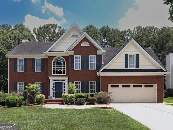 353 Lake Forest Ct, Lawrenceville, GA 30043