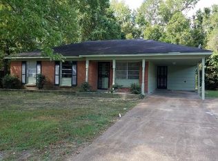 3659 Naylor Dr, Memphis, TN 38128