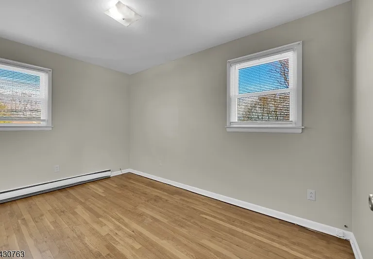207 Gertrude Ter — Photo 10