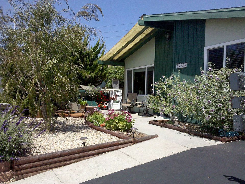 Front of Home with Custom deck