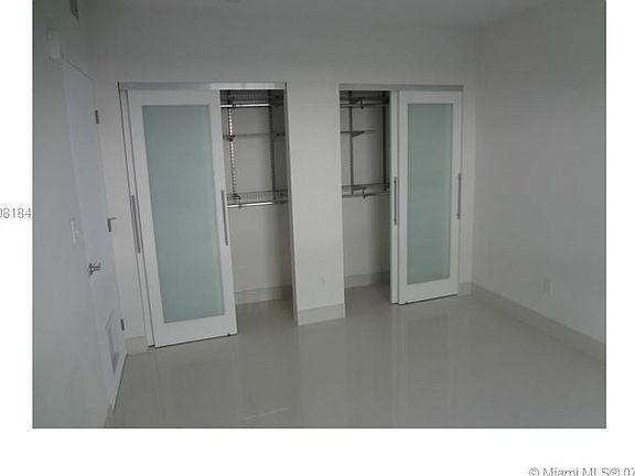 4th image of 6891 Bay Dr Unit 105