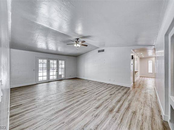 4th image of 3853 Chutney St