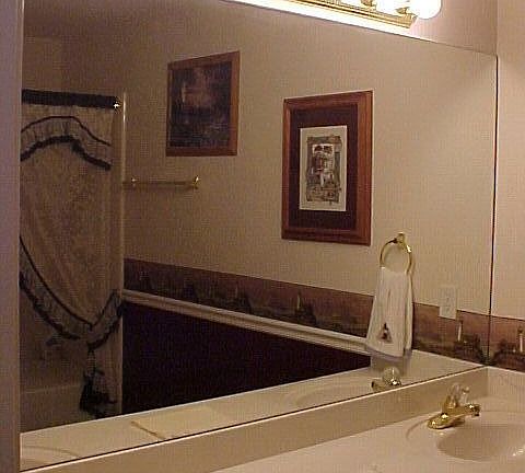 2nd Bedroom Bath