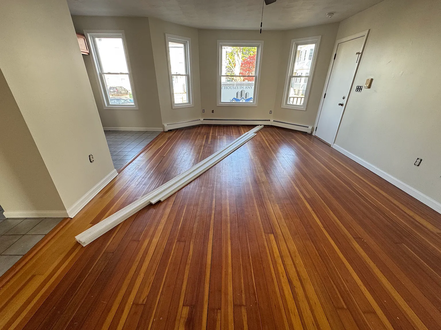 225-227 Orange St — Photo 2