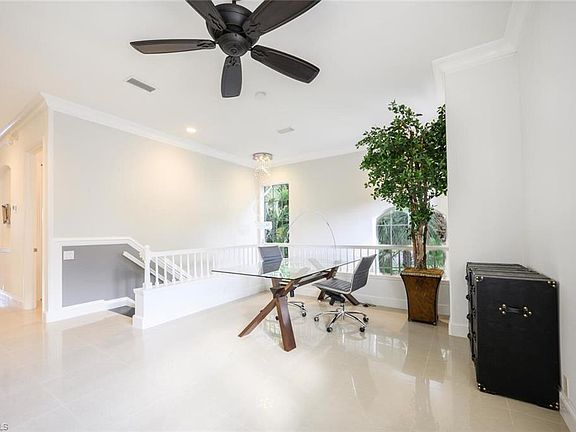 4th image of 3220 Hamlet DR #10-4