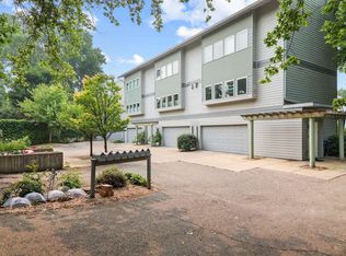 4477 Crescent Rd APT 8, Fitchburg, WI 53711