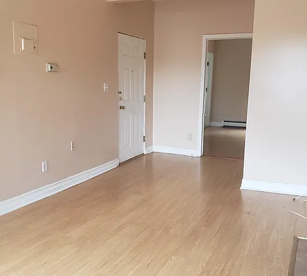 Rented by RR Gowanus LLC | media 30