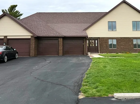 5 Greenbriar Dr Unit 1, Mattoon, IL 61938