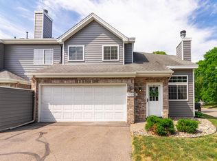 7725 S Shore Dr, Chanhassen, MN 55317