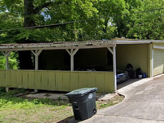 2nd image of 3515 Carver Ave SW