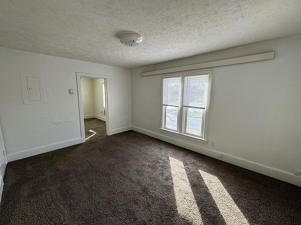 1st image of 1407 N H St #3