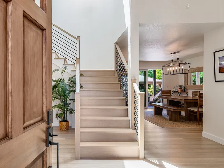 70 Mariani Ct — Photo 6