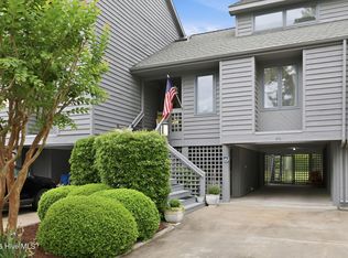 122 Forecastle Ct, Washington, NC 27889