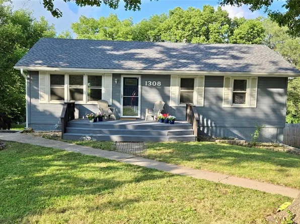1308 NE 88th St, Kansas City, MO 64155