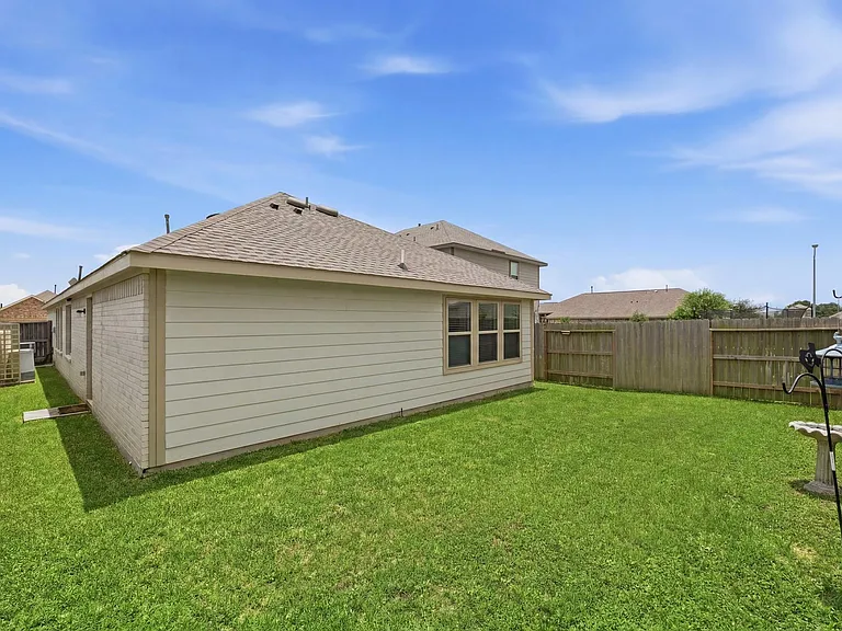 18463 Running Shadow Ct — Photo 36