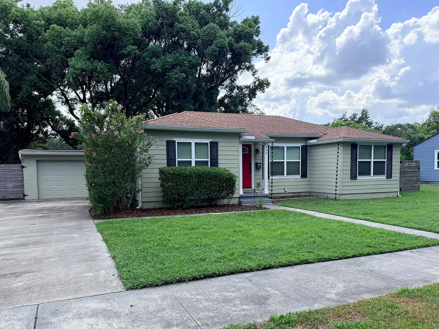 3 bed, 1740 sqft, $2,500 — Photo 1