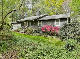 385 Vaughn Rd, Newnan, GA 30265