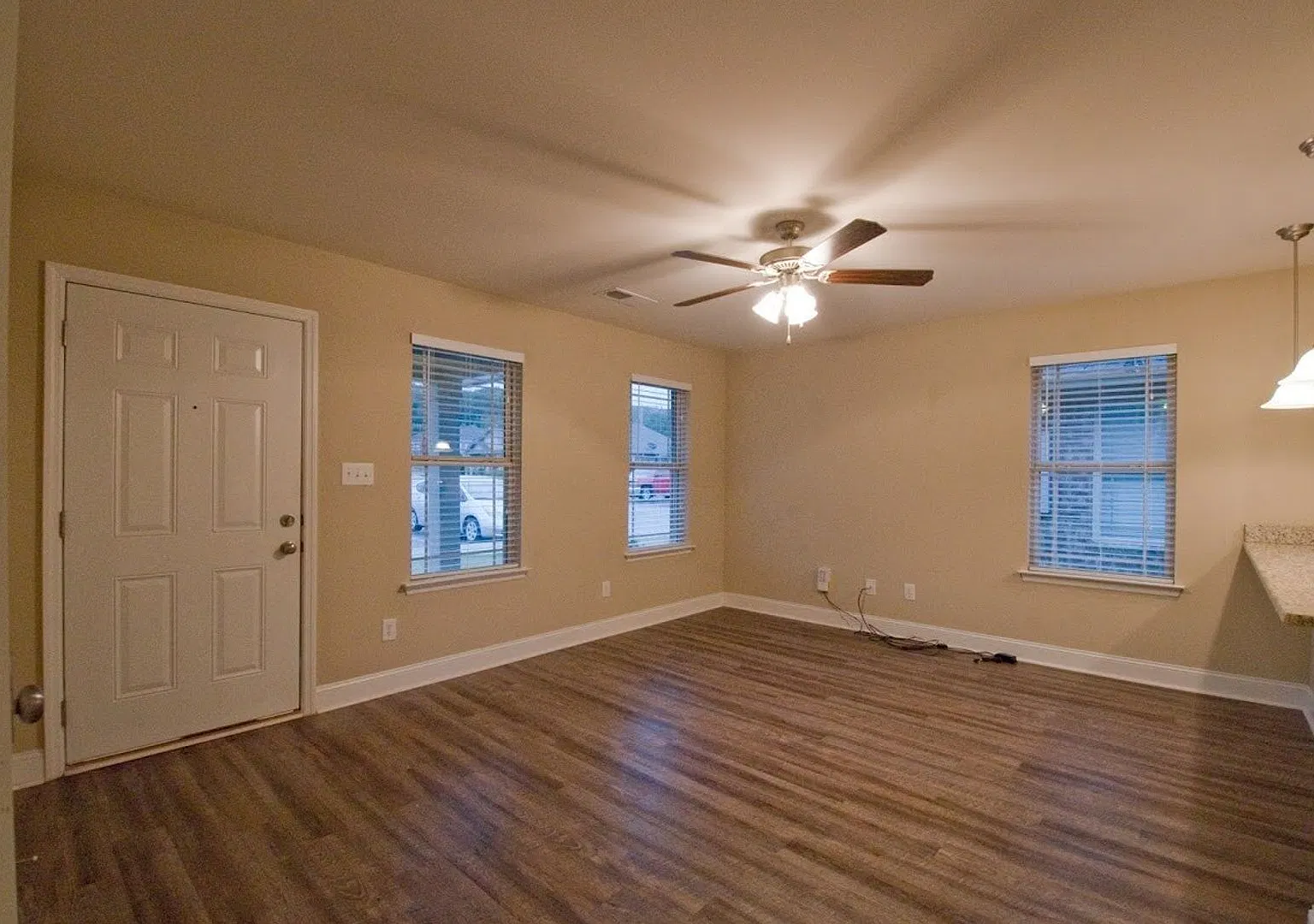 1089 Burwell Rd — Photo 3