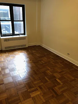 Rented by Real Estate Investors Group LLC | media 5