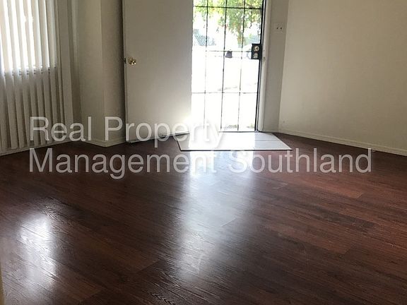 2nd image of 5214 Maywood Ave