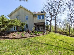 3130 State St, Bettendorf, IA 52722