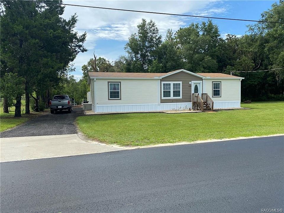 1st image of 6414 W Robin Ln