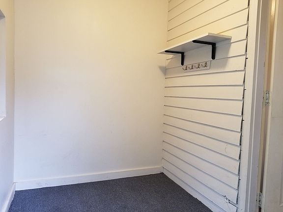 3rd image of 114 Avondale Ave
