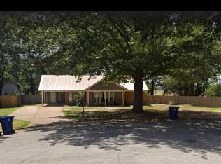6865 Countrywood Rd, Horn Lake, MS 38637