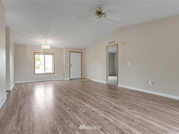 2nd image of 8361 Beach Lamar Dr