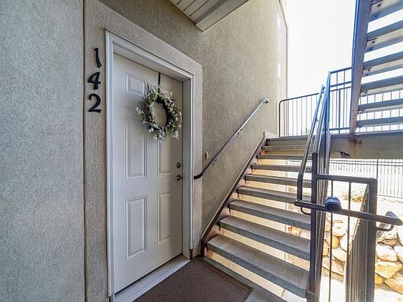 2nd image of 142 W Spring Hill Way #806
