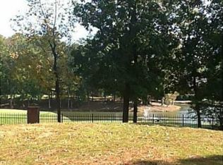 920 Tarpley Rd NW, Kennesaw, GA 30152